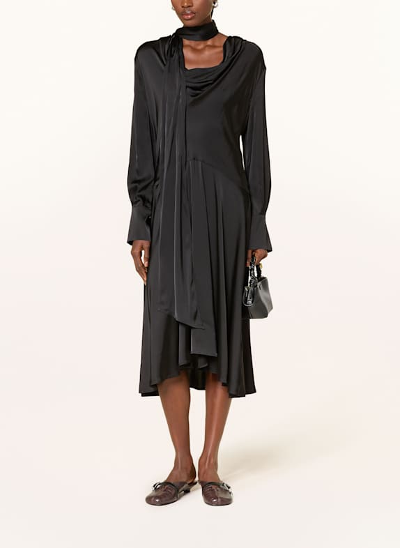 GANNI Satinkleid SCHWARZ