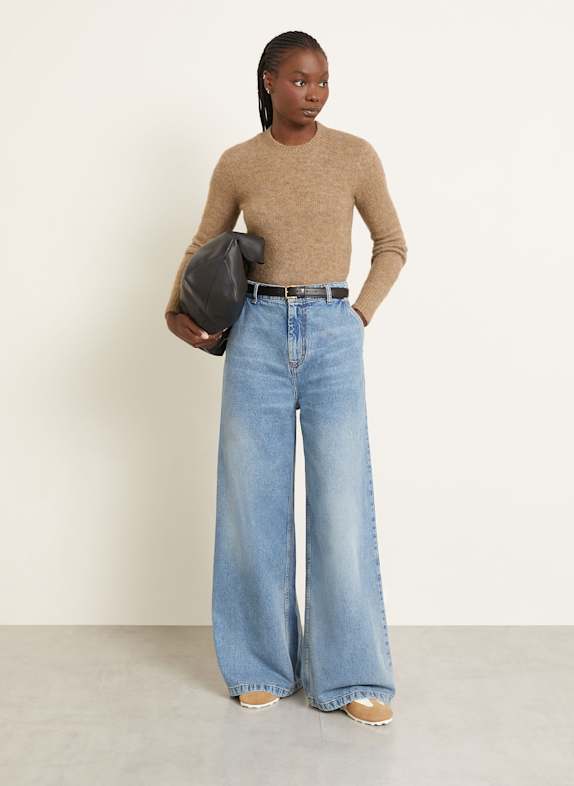AMI PARIS Pullover med merinould og alpaka 280 kamel