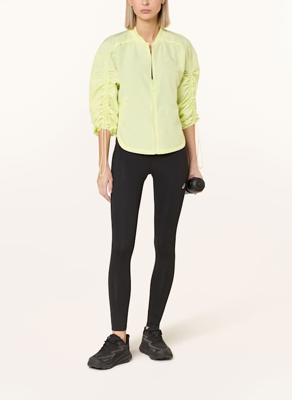 ASICS Hardloopjack NAGINO GEEL