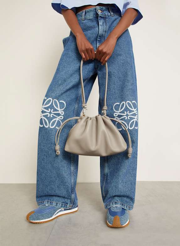 LOEWE Clutch FLAMENCO LIGHT GRAY