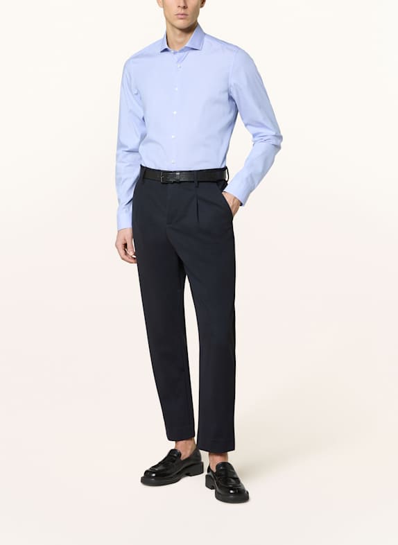 PAUL Slim fit skjorte LYSEBLÅ