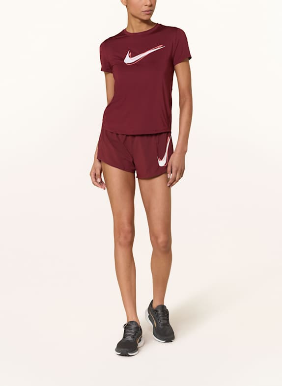 Nike 2-in-1 hardloopshort ONE SWOOSH DONKERROOD