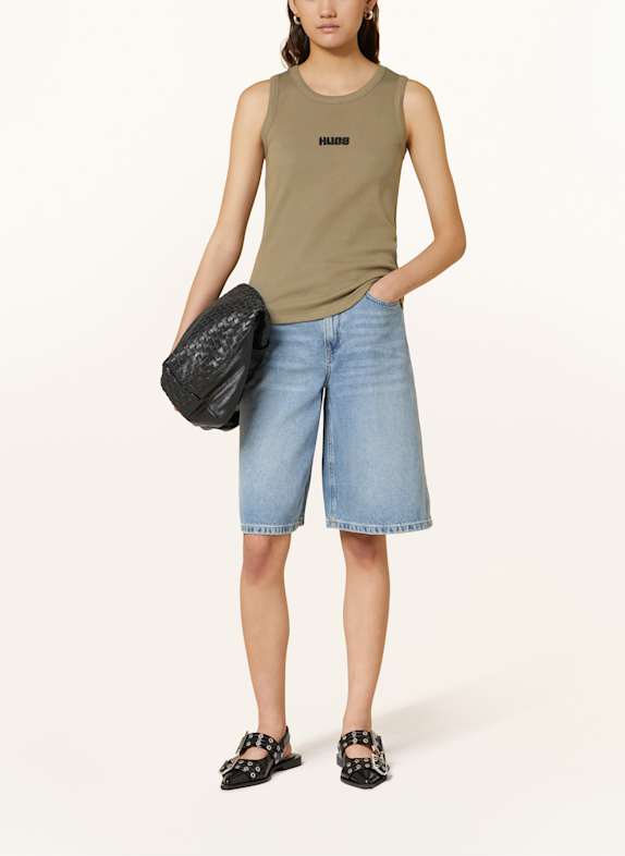MRS & HUGS Top KAKI