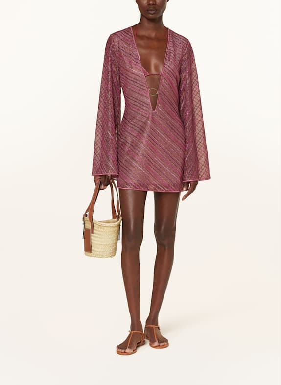 Oséree Plážové šaty SHINY STRIPES s třpytivou přízí NEONOVĚ RŮŽOVÁ / FUCHSIOVÁ / KOŇAKOVÁ