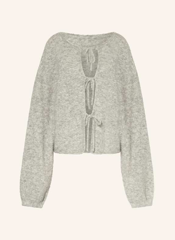 black palms Strickjacke ZUSIE mit Alpaka HELLGRAU