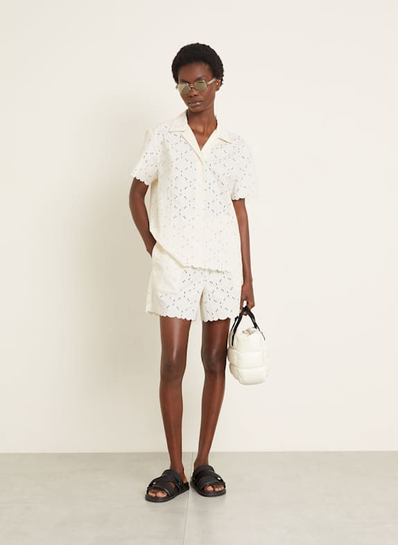 MONCLER Shorts aus Lochspitze CREME