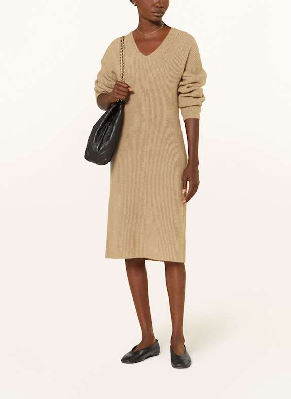 BOSS Stickkleid FUSIL mit Alpaka CAMEL