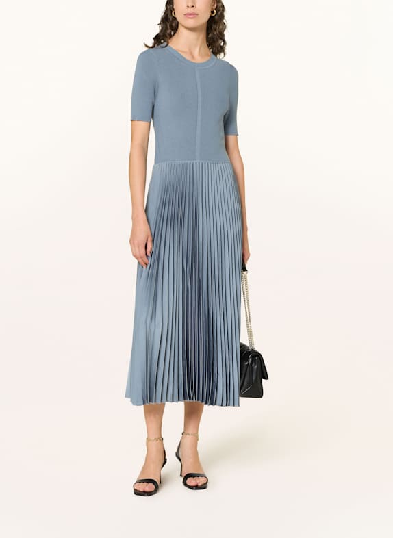 BOSS Kleid FADRIDI im Materialmix mit Plissees HELLBLAU