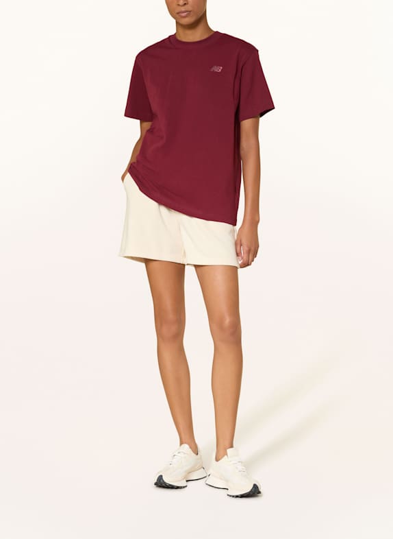new balance T-shirt ATHLETICS DONKERROOD