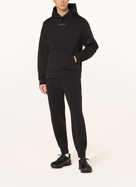On Hoodie FOCUS TECH ZWART