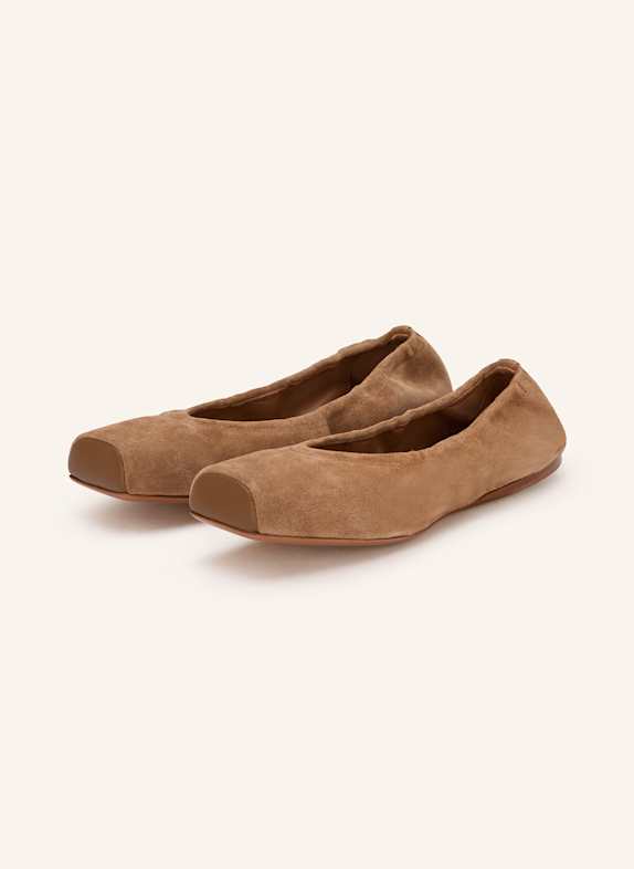 ALAÏA Ballerinas COGNAC
