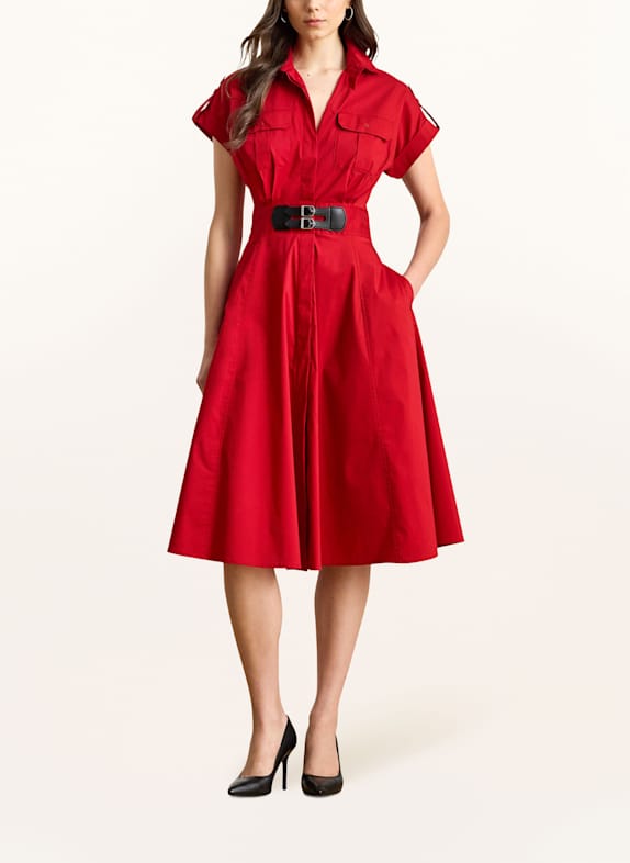 Livraison neutre en CO₂ grâce à la compensation robe chemise ROUGE