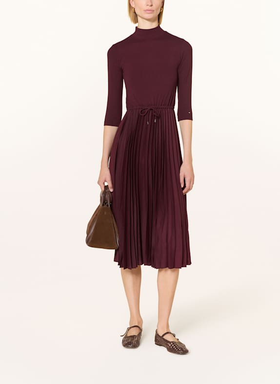 TOMMY HILFIGER Šaty ze směsi materiálů s 3/4 rukávem TMAVĚ ČERVENÁ