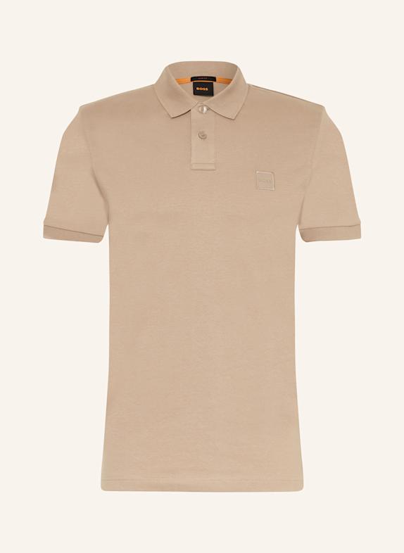 BOSS Koszulka polo z dżerseju PASSENGER BEŻOWY