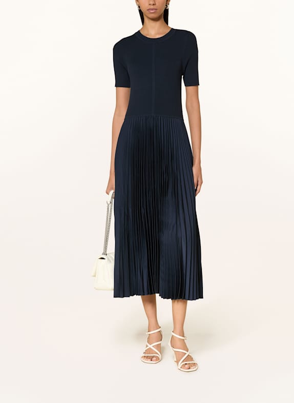 BOSS Kleid FADRIDI im Materialmix mit Plissees DUNKELBLAU