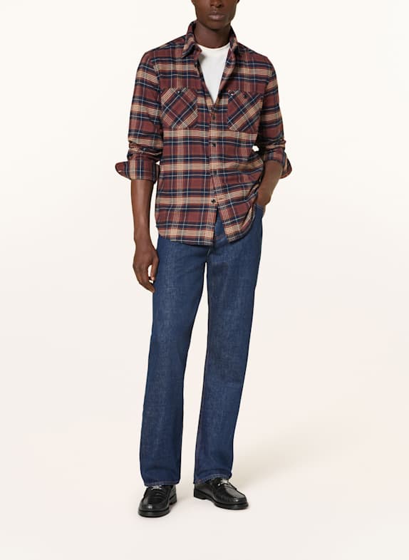 TOMMY HILFIGER Chemise en flanelle coupe classique MARRON / BLEU FONCÉ / ROUGE FONCÉ