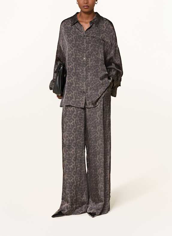 ESSENTIEL ANTWERP Oversized overhemdblouse ILORIN met volants ZWART / BRUIN