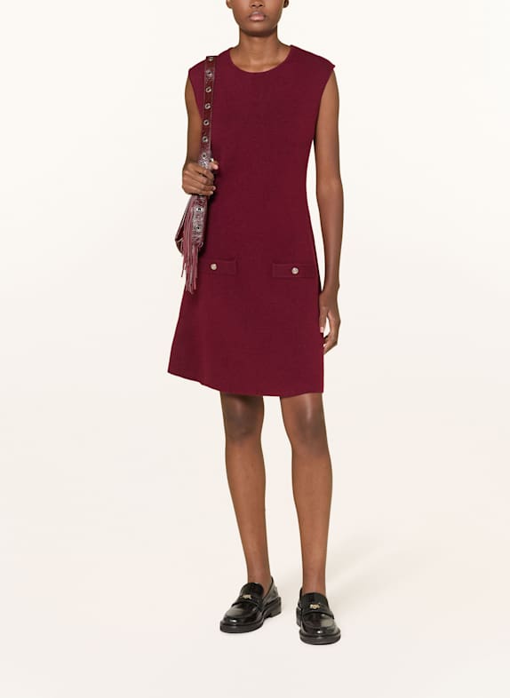 maje Set: Strickkleid und Pullover DUNKELROT