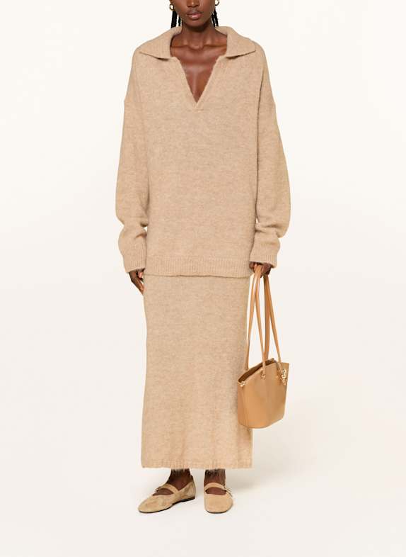 by Aylin Koenig Trui LIAN met alpaca CAMEL