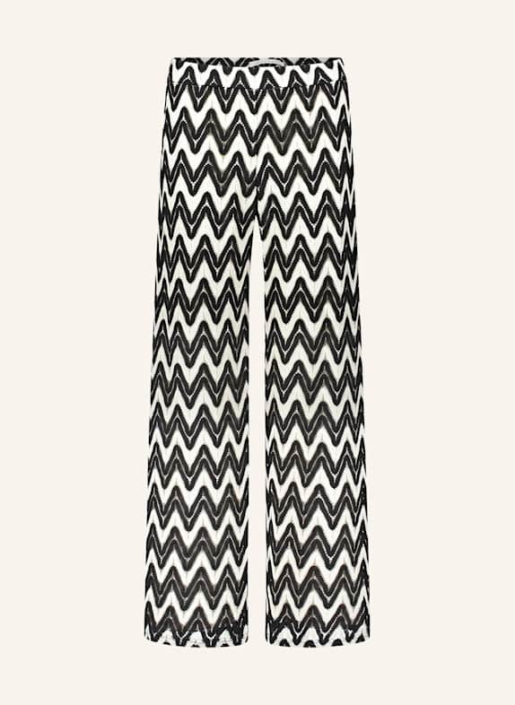 BETTY&CO Schlupfhose mit Struktur SCHWARZ/ WEISS