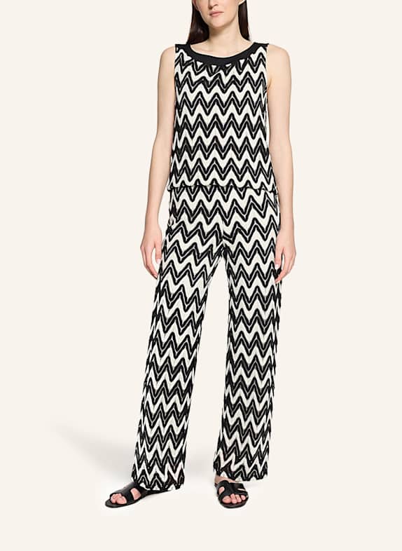 BETTY&CO Schlupfhose mit Struktur SCHWARZ/ WEISS