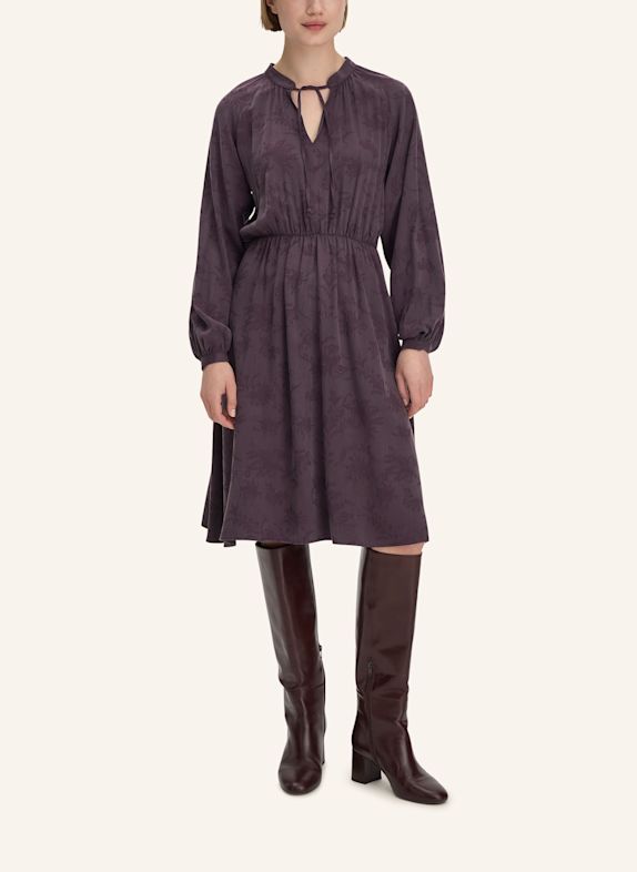hessnatur hessnatur Kleid gerafft knielang aus TENCEL™ Lyocell- und LENZING™ ECOVERO™ Viskose LILA