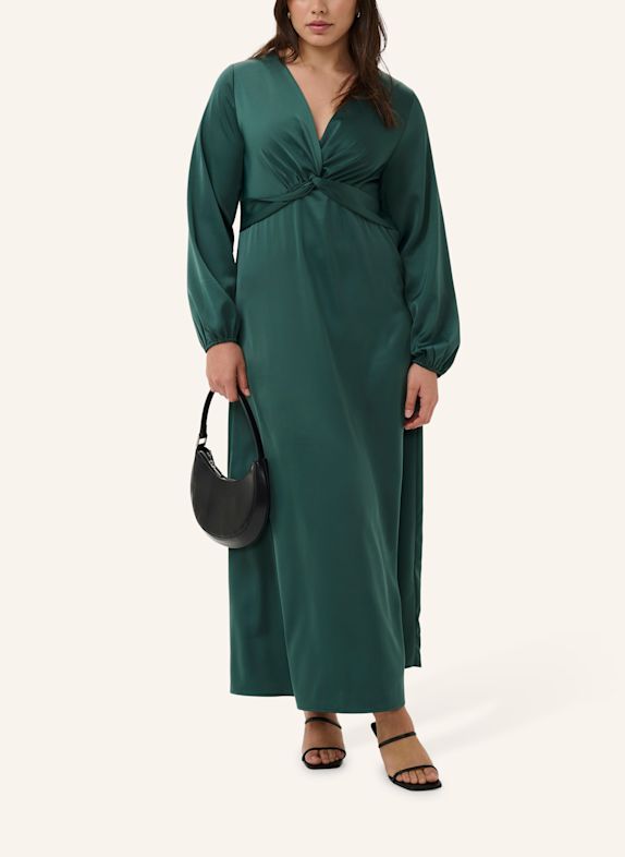 KAFFE curve Maxikleid KCJAMIE aus Satin GRÜN