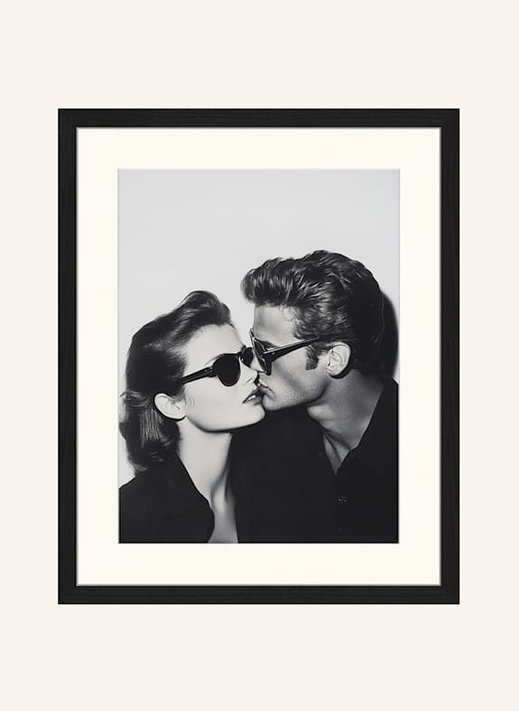 JACOB BADEN Wandbild DER KUSS mit Rahmen SCHWARZ