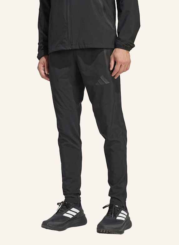 adidas TIRO TRAVEL HOSE, GEWEBT SCHWARZ