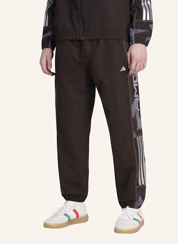 adidas AMG CAMO GEWEBTE TRAININGSHOSE BRAUN / GRAU
