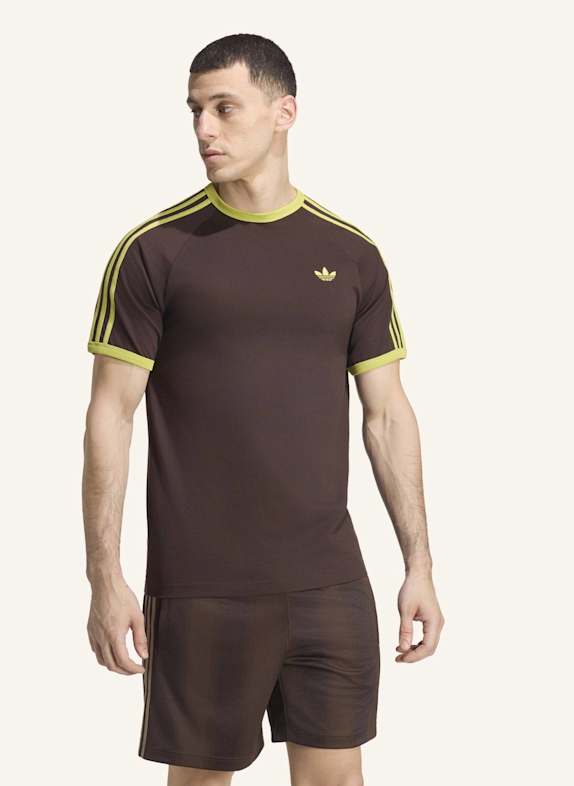 adidas Originals T-SHIRT, 3-STREIFEN BRAUN/ NEONGRÜN