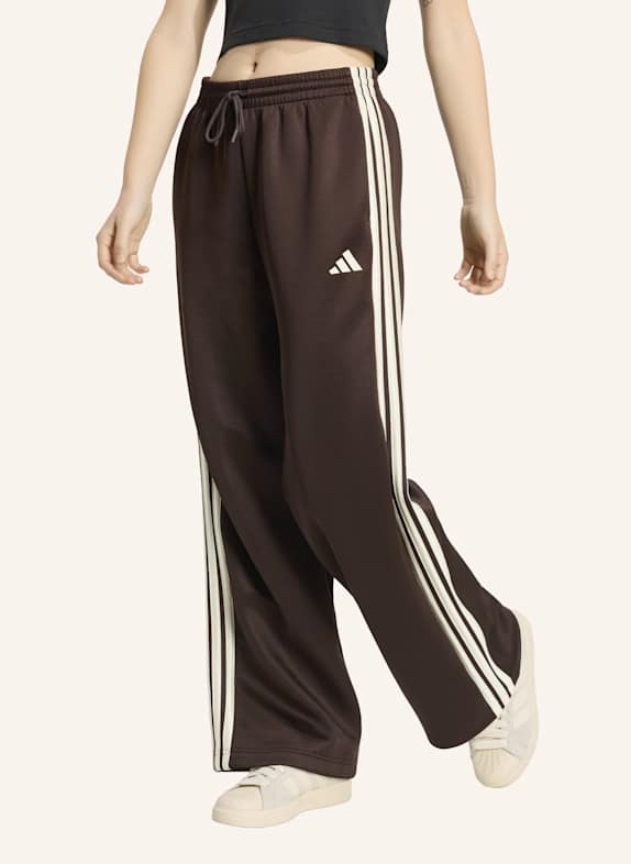 adidas STADIUM 3-STREIFEN TRAININGSHOSE BRAUN