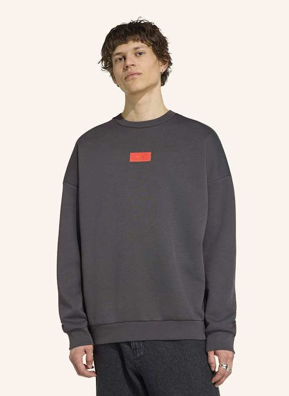 adidas AUDI REVOLUT F1 TEAM ELEVATED CREW SWEAT SWEATSHIRT SCHWARZ/ ROT