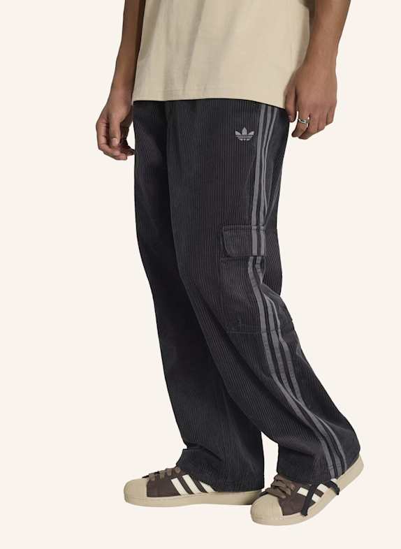 adidas Originals ADICOLOR CARGOHOSE CORD SCHWARZ