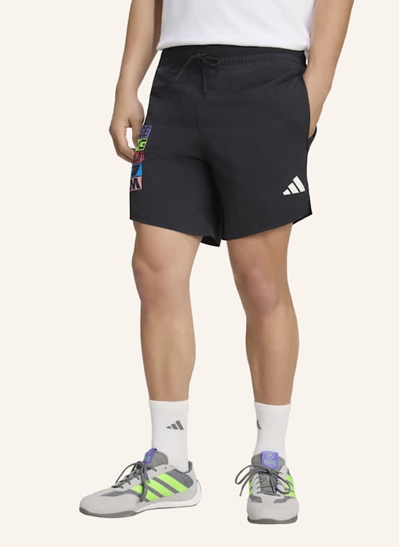 adidas MERCEDES – AMG PETRONAS FORMULA 1 TEAM LIGHTS ON SHORTS SCHWARZ