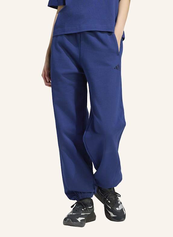 adidas ADIDAS KIT HOSE, LOCKER GESCHNITTEN, BÜNDCHEN, KLEINES LOGO BLAU