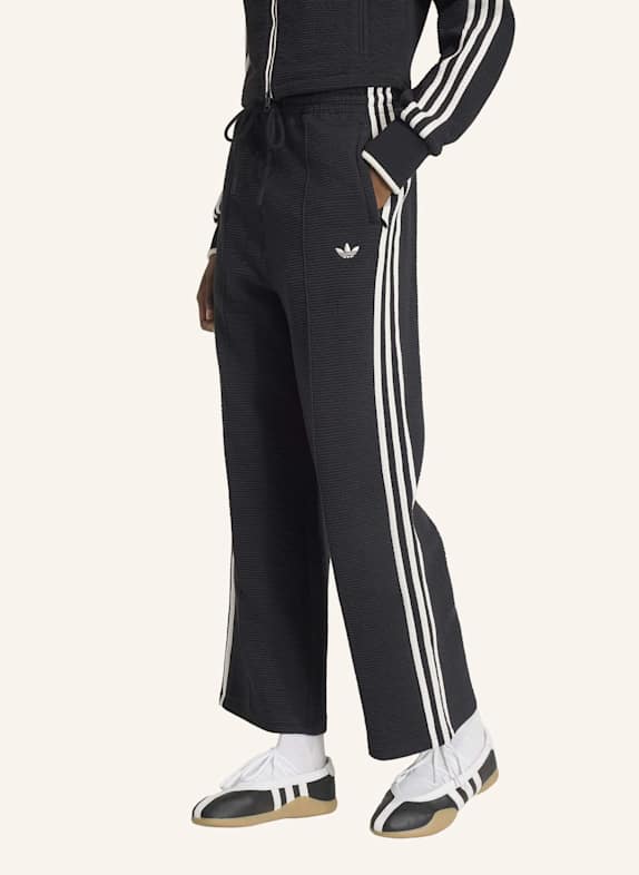 adidas Originals FIREBIRD TRAININGSHOSE, KÜRZER GESCHNITTEN SCHWARZ