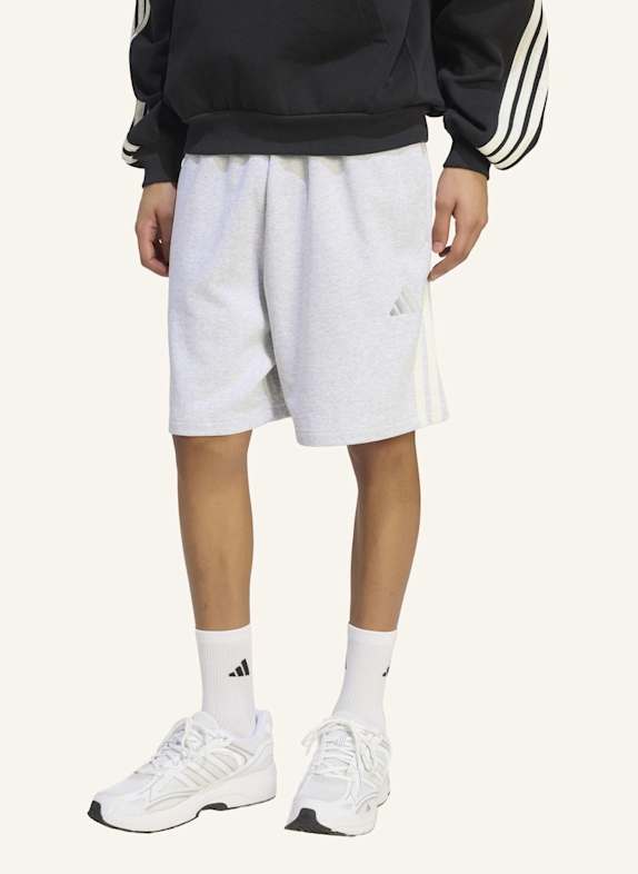 adidas ADIDAS KIT 3-STREIFEN SHORTS GRAU/ WEISS