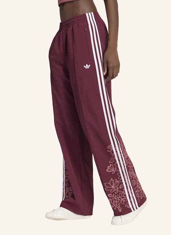 adidas Originals FLORAL GFX FIREBIRD LOOSE TRAININGSHOSE ROT
