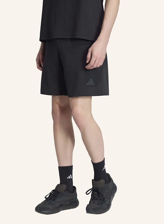 adidas ADIDAS Z.N.E. SHORTS SCHWARZ