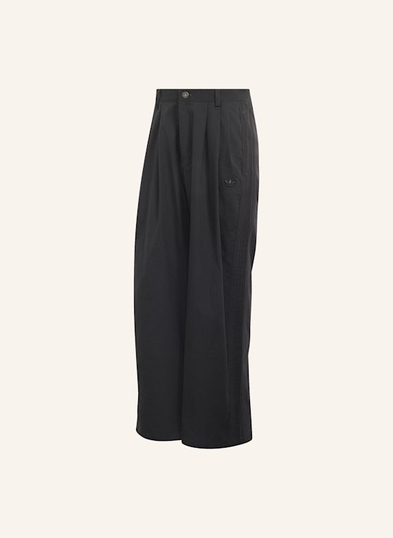 adidas Originals HOSE, DREIFACH PLISSIERT SCHWARZ