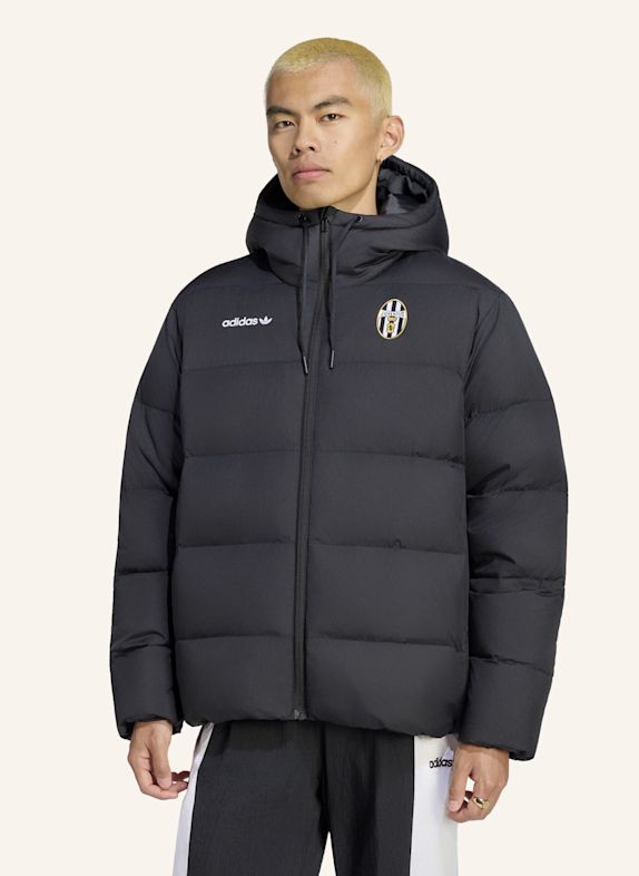 adidas JUVENTUS TURIN CLIMAWARM 3-STREIFEN PUFFER JACKE, KAPUZE SCHWARZ