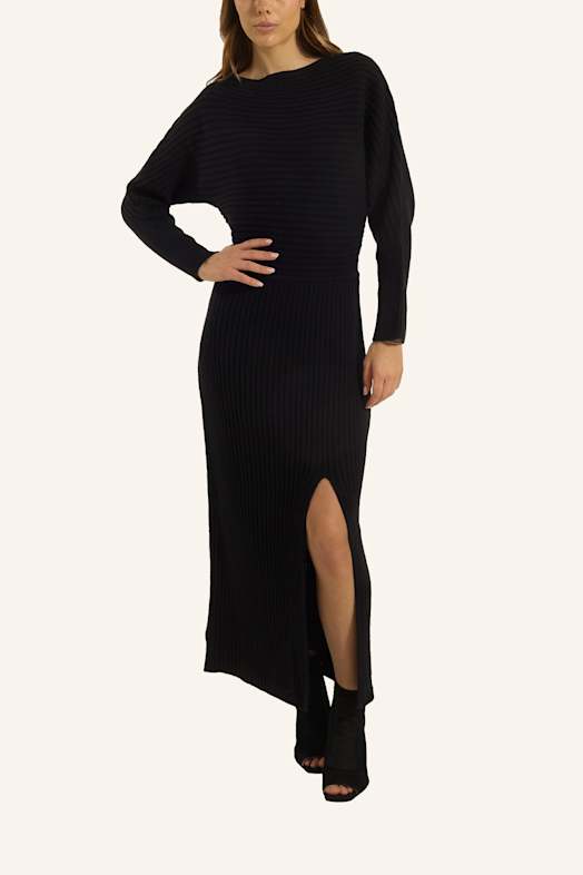 ADLYSH Kleid STRICKKLEID MIT MERINOWOLLE SCHWARZ
