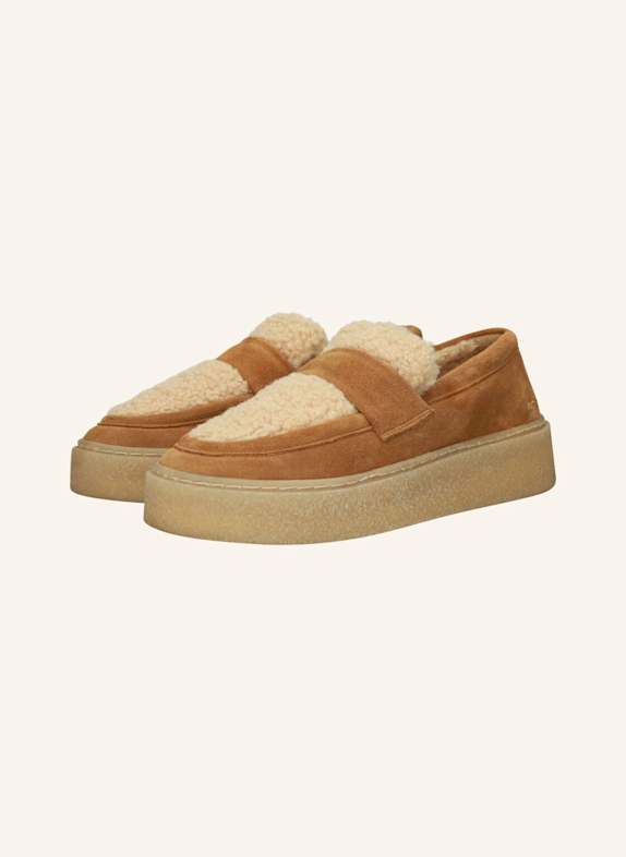 BLACKSTONE Slip-ons COGNAC