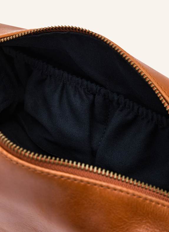 BUCKLE & SEAM Kulturtasche EVEREST COGNAC