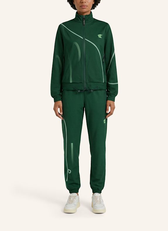 to the top Track Pants PACE GRÜN