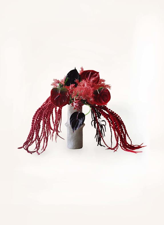 Botané Künstlicher Blumenstrauß HEARTBEAT DUNKELROT