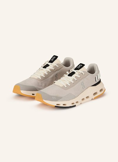 On Sneaker CLOUDNOVA FORM 2