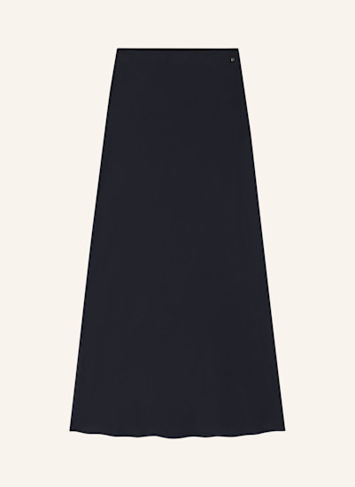 BOSS Business Rock C_VISOS_1