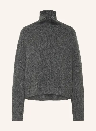 Juvia RIKE turtleneck sweater